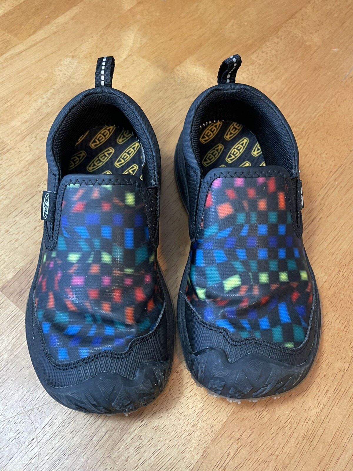 Scarpe slip on KEEN Speed Hound giovanili nere multi bambini piccoli taglia 13 colorate