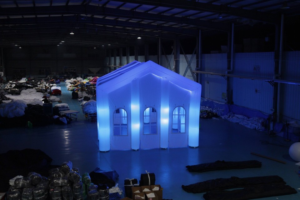 Windows Inflatables Inflatable Wedding Tent W/ Windows Event Air House Marquee Night Club ...