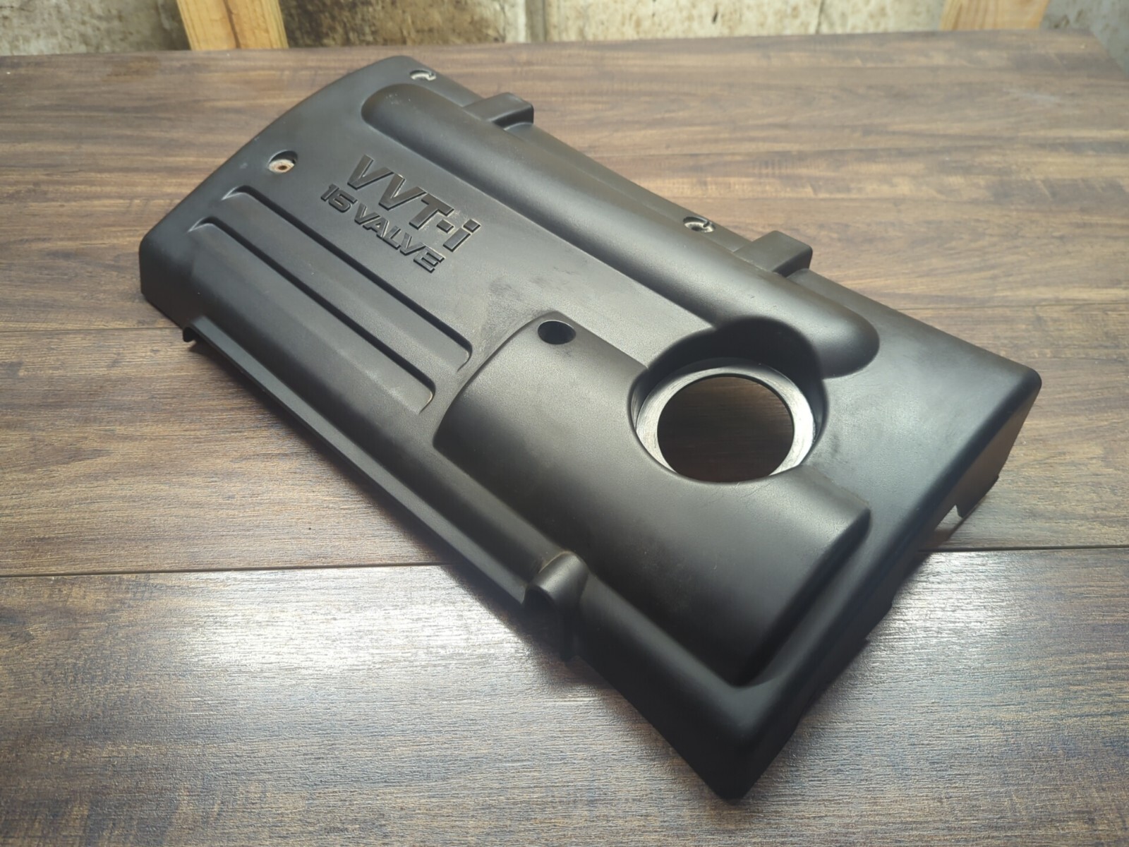 Toyota Corolla Engine Cover Bezel Trim 1.8L 1ZZFE 1121222040 OEM