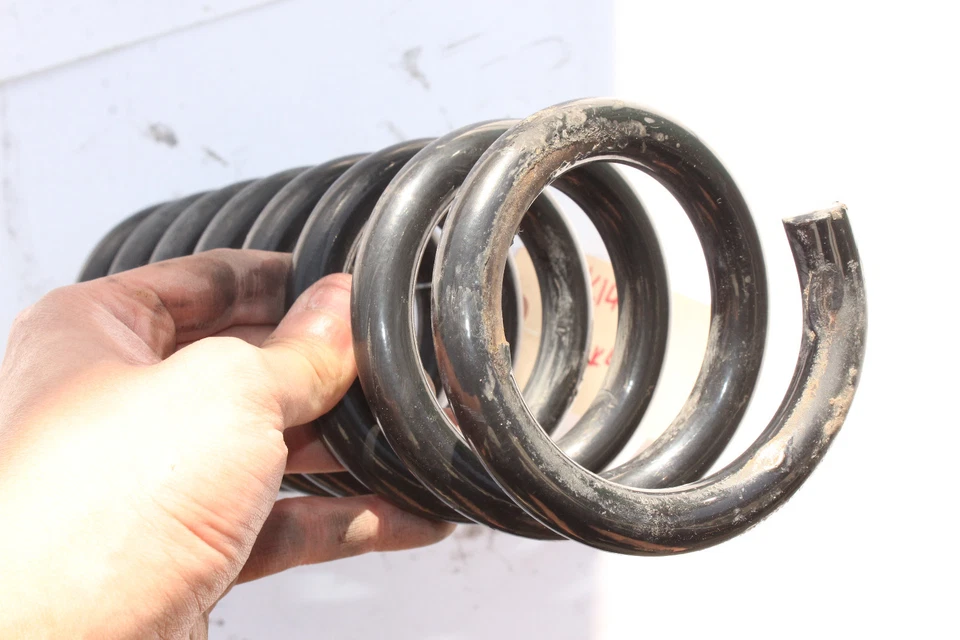 1998-2002 MERCEDES BENZ CLK430 REAR COIL SPRING K1433 - Image 2 of 4