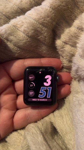 Apple Watch Nike+ Series 3 - Picture 5 of 10