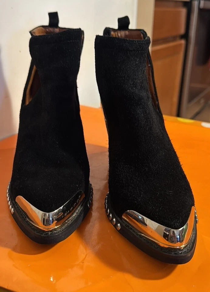 Jeffrey Campbell Botines de Gamuza Borde Plateado 3” Tacones Usados en Excelente Condición Damas 6 Originales $329 Foto 3 de 4