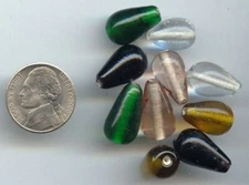 50 VINTAGE HANDMADE GLASS ASST 17x12mm DROP BEADS 899A