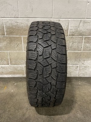 1x P265/60R18 Toyo Open Country A/T III 10/32 110 T Used Tire 2656018