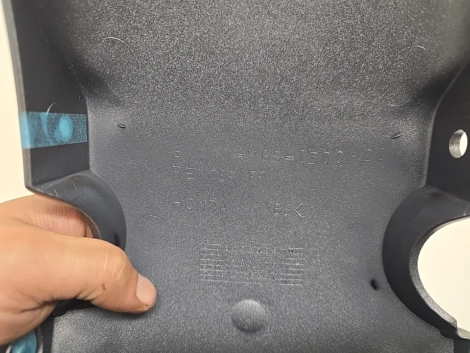 Guardabarros delantero Honda NC700X NC750X 2012-2020 61100-MGS-D300-20 Foto 4 de 4