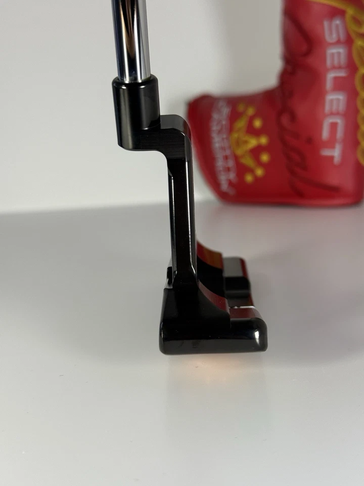 Scotty Cameron Putter Special Select NEWPORT 2 35" Black Plating Custom RH W/C - Image 3 of 4