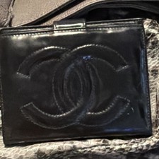 CHANEL Black Women s Wallet/Card Holder with CC Logo Card Slots w/Box COA