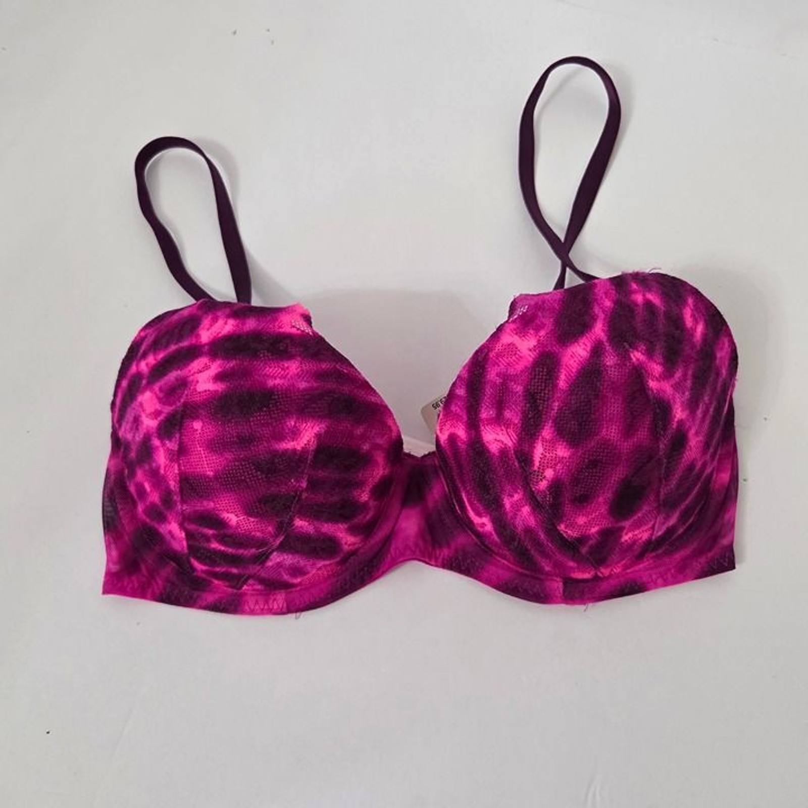 NWT Victoria's Secret PINK Date Push Up Bra Underwire Lace Hot Pink Tie Dye 32D