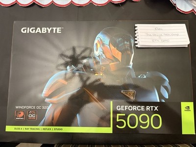 GIGABYTE WINDFORCE OC 32GB | RTX 5090