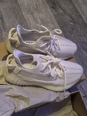 Adidas Yeezy Boost 350 V2 Bone HQ6316 Size 6.5 US / 8 W Brand New w/ Box