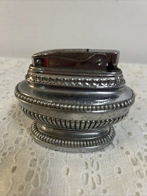Vintage Ronson Queen Anne Table Lighter Silver Tone Sparks USA OmscoLite 3x3 MCM