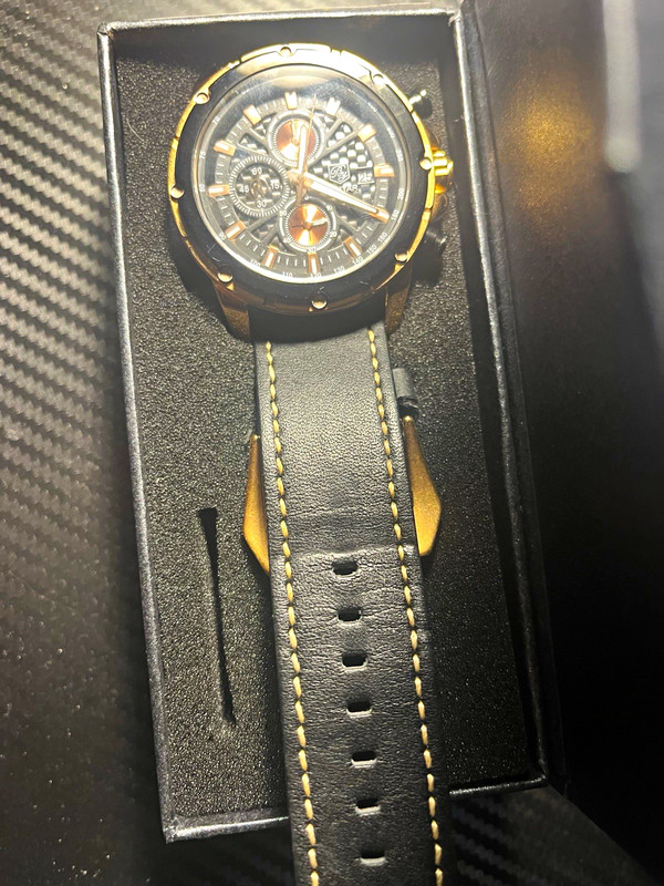 VINTAGE WATCH