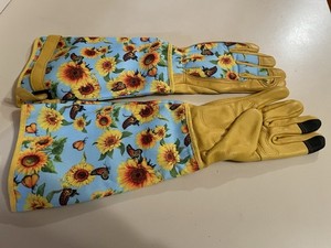 Small Leather Garden Gloves Xtra Long, Xtra Thick For Roses, Thorns, Rose Gloves