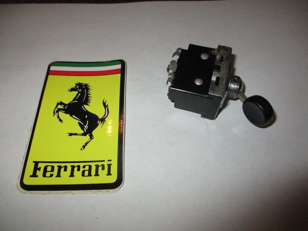 Ferrariピンバッジ Ferrari CLASSICHE Keyring : Italian Auto Parts & Gadgets Store
