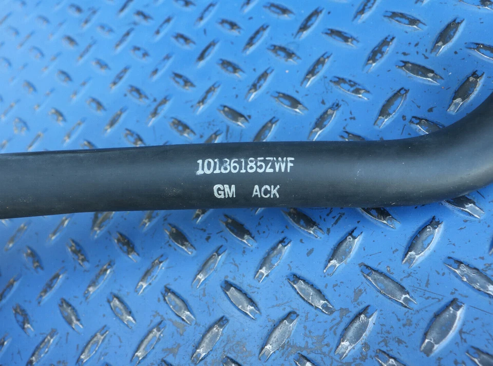 Chevrolet Corvette C4 1994-1996 manguera bomba smog GM 10186185 Foto 2 de 3