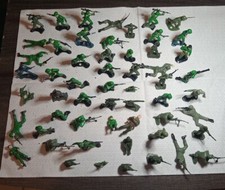    Little Plastic Soldiers 50 . Lot 26