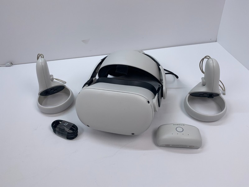 Meta/Oculus Quest 2 256GB Standalone VR Headset - White - Headstrap #8087468