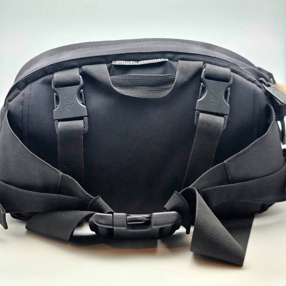 Lowepro Photo Runner Padded Camera Hip Bag Fanny Pack – Black – w/ Strap - Image 4 of 4