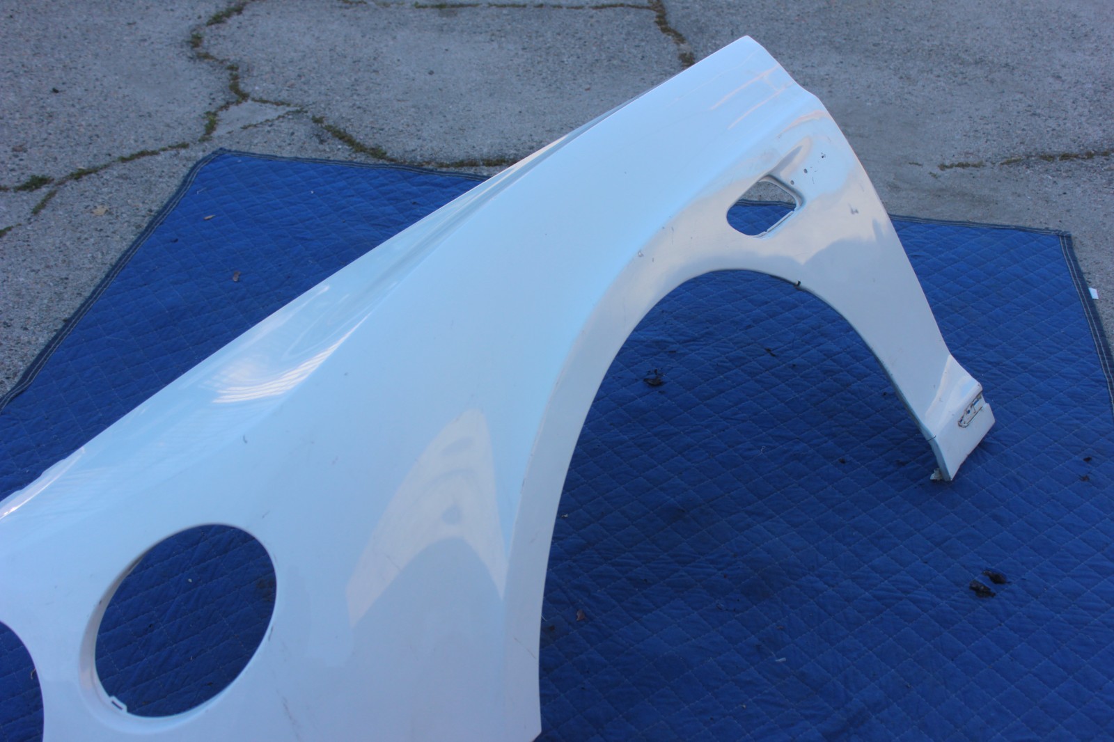 12-15 BENTLEY CONTINENTAL GT GTC FENDER FRONT GENUINE FACTORY OEM WHITE LEFT LH