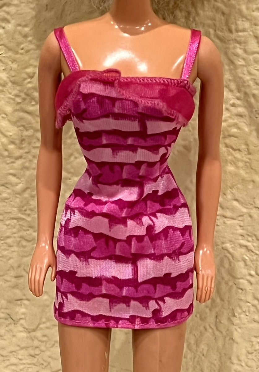 Mattel - Poupée Barbie Emerald embers - 1990-2000