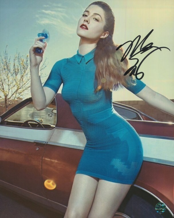 MARY ELIZABETH WINSTEAD Autographed Original 8x10 Photo LOA TTM | eBay