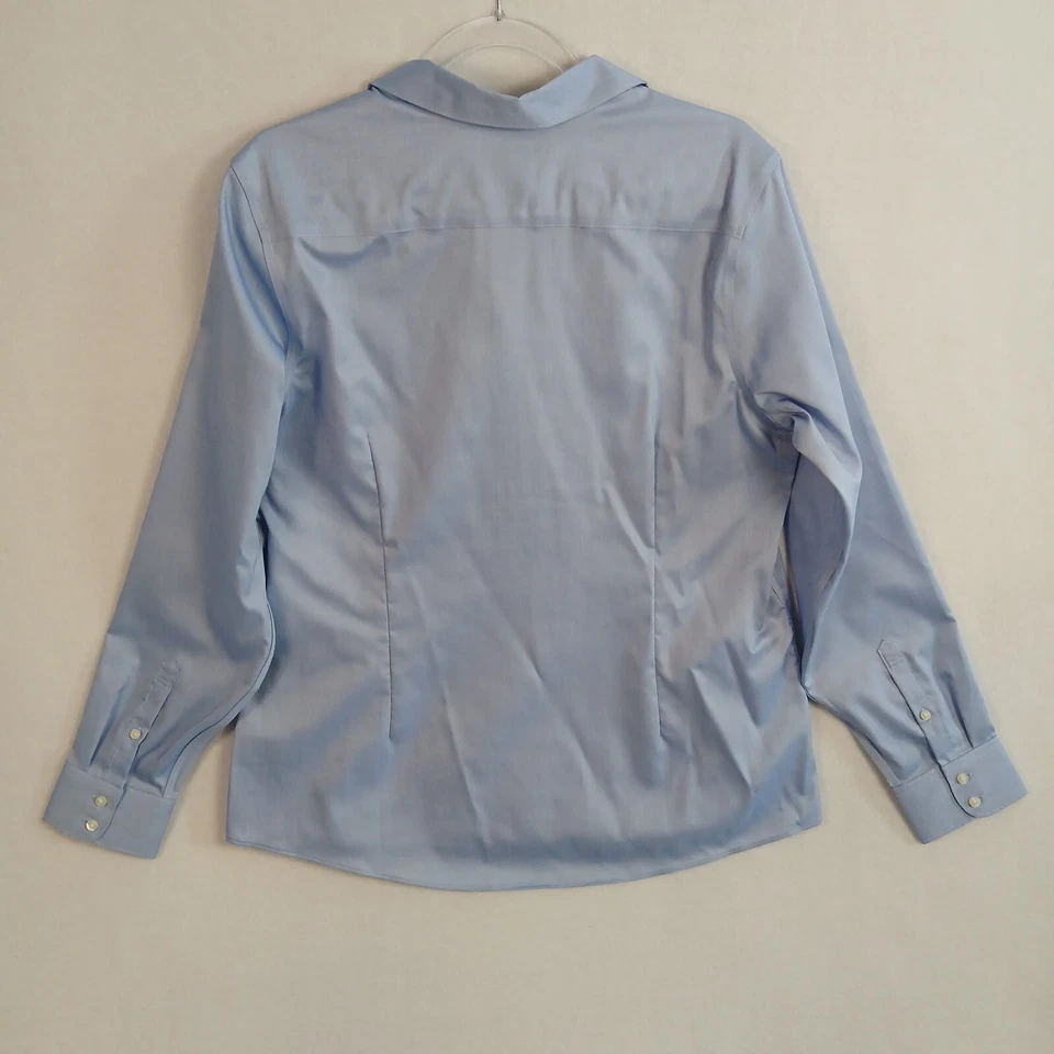 Red House Women's Pinpoint Oxford Non-Iron Shirt Size XL Light Blue NWT - Image 2 of 4