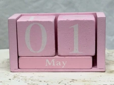 Date Blocks, Painted, Wood, Pink/White, 6pcs, Desktop, Baby Due PP018