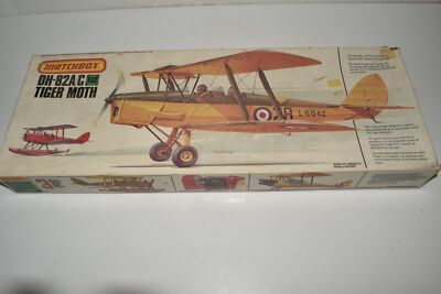 RB Matchbox DH-82A/C Tiger Moth 1-32 Modell - Neu (UFG133)