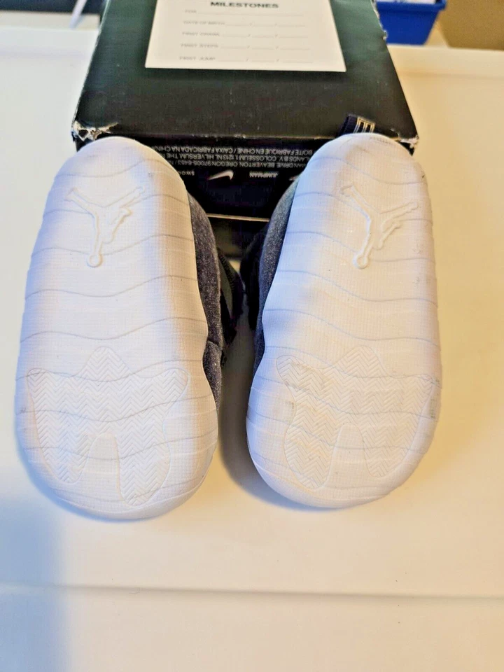 Nike Air Jordan 11 Botín de Cuna Medianoche Azul Marino-Met Plateado Talla 4c [FB1968-441] Foto 2 de 4