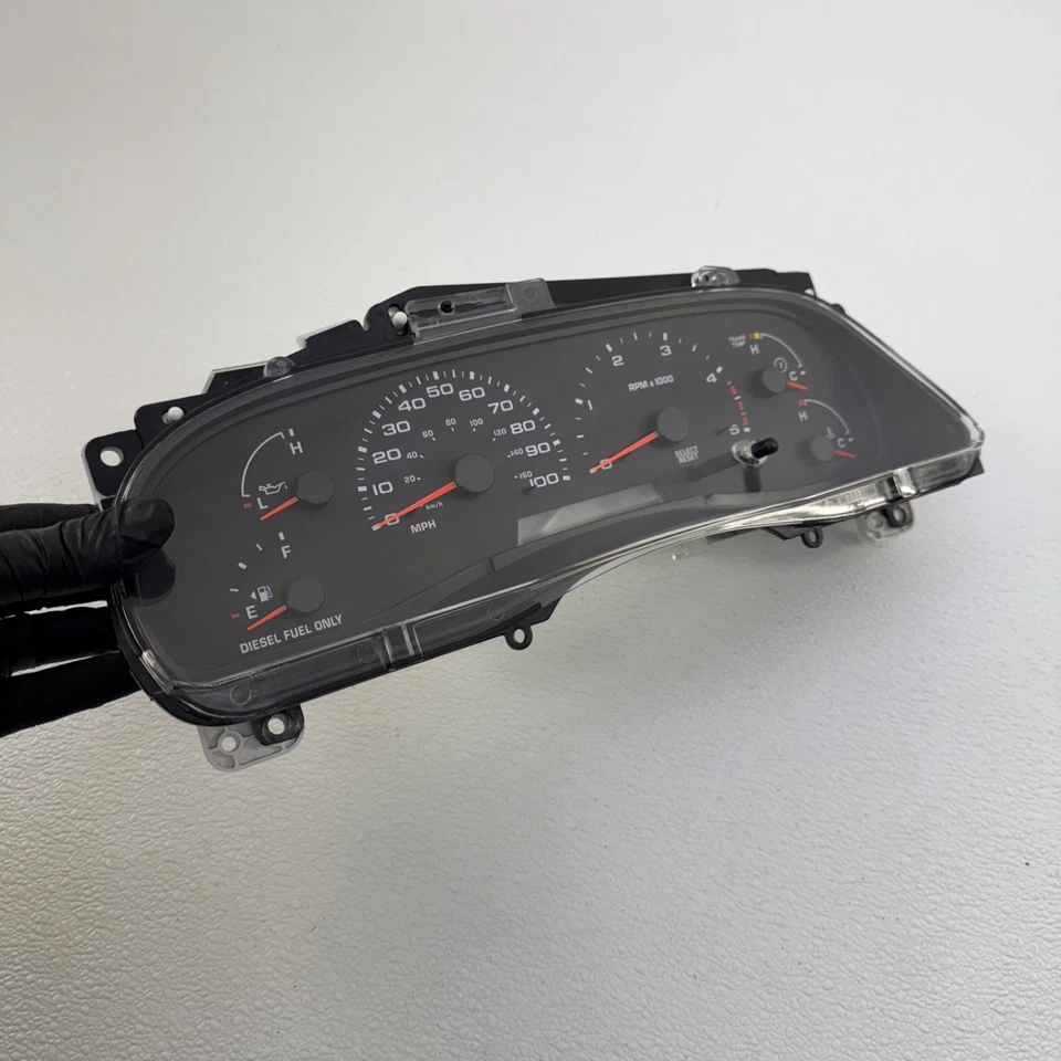 2002-2004 Ford Excursion OEM Speedometer Instrument Cluster Assembly DIESEL ONLY - Image 3 of 4