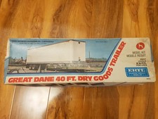 ERTL Great Dane 40ft Dry Goods Trailer 1:25 Scale Model Kit 8032 - Part Painted