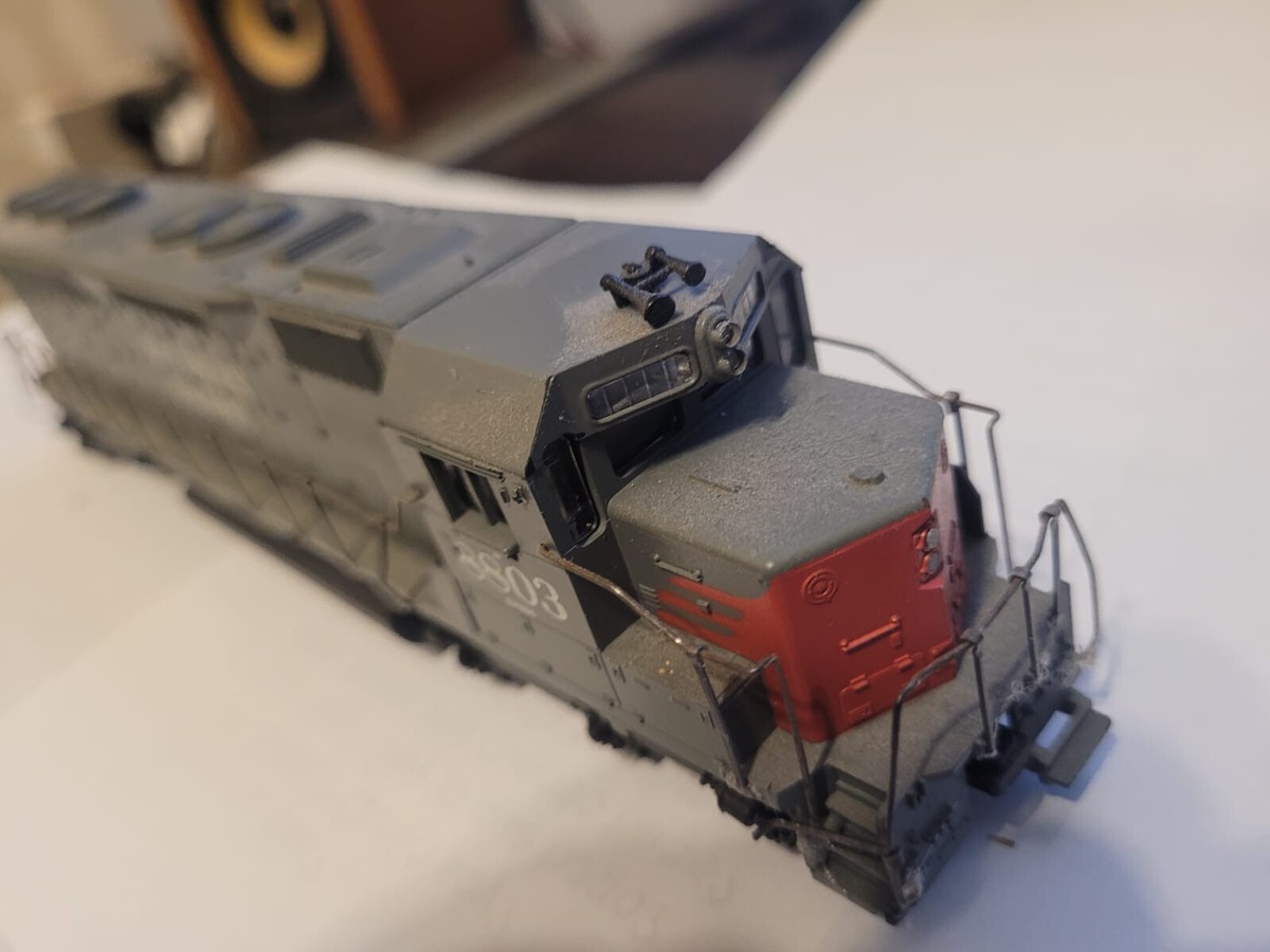 ATHEARN USA HO Scale Southern Pacific Locomotive Train #8803