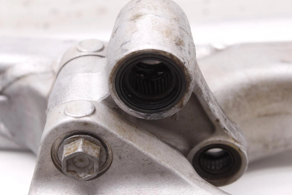 07 KAWASAKI KX450F OEM SWINGARM SWING ARM SUSPENSION 33001-0108 R6 - Image 4 of 4