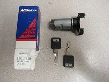 New OEM GM ACDelco Ignition Lock Cylinder 26004342