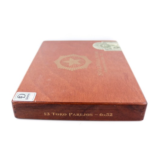StillWell Star Toro aromatico n. 22 scatola sigari legno vuoto 11,5"" x 8,5"" x 1,5"" - Foto 6 di 12