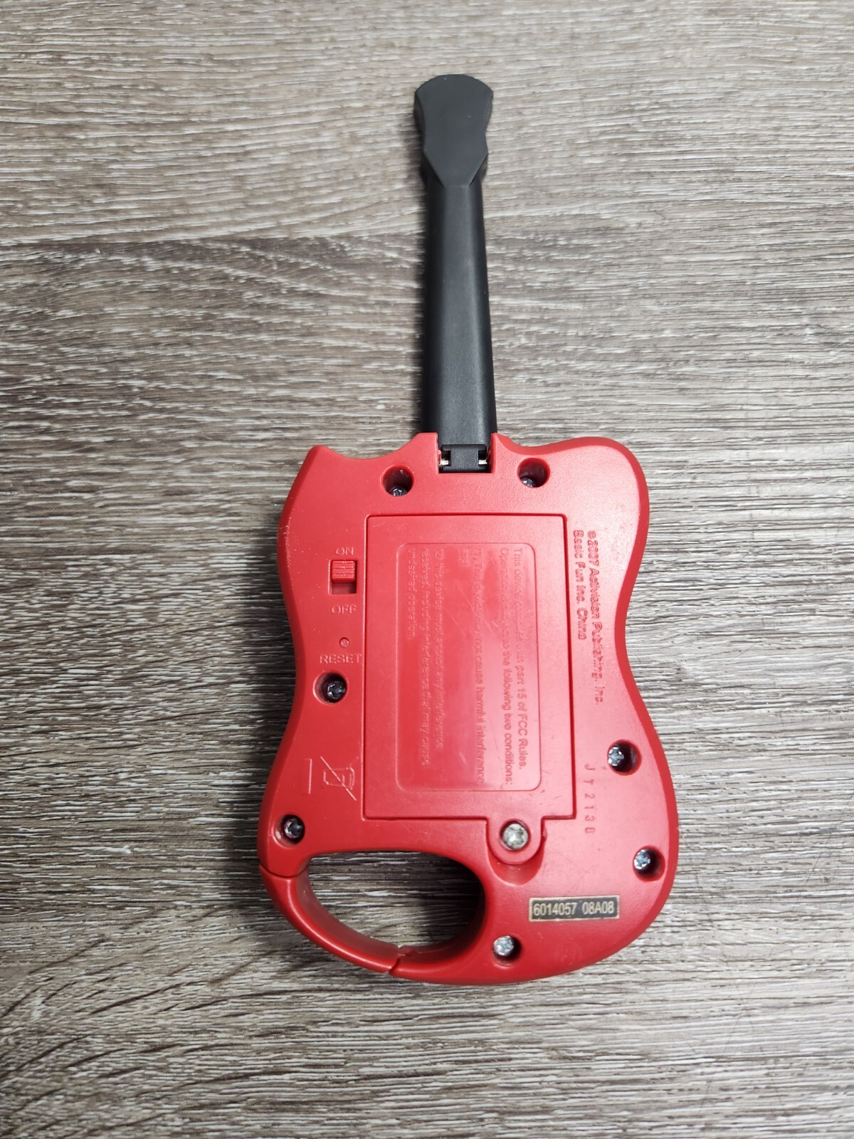 GUITAR HERO Handheld Electronic Game Carabiner 2007 BFI 1664 Travel