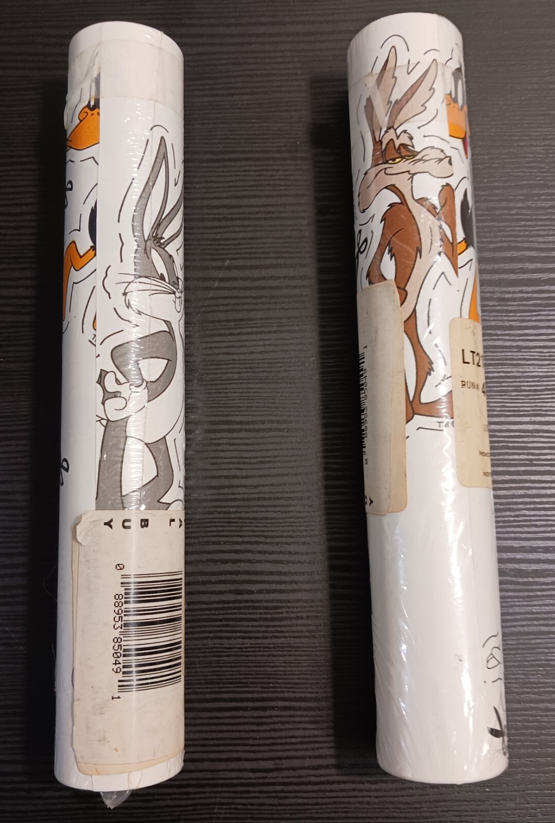 VTG LOONEY TUNES Bugs Bunny Tweety Marvin Wall Paper Border Set of 2 Cut Outs