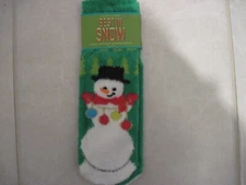 BATH AND BODY WORKS SNOWMAN WITH ORNAMENTS SHEA INFUSED LOUNGE SOCKS