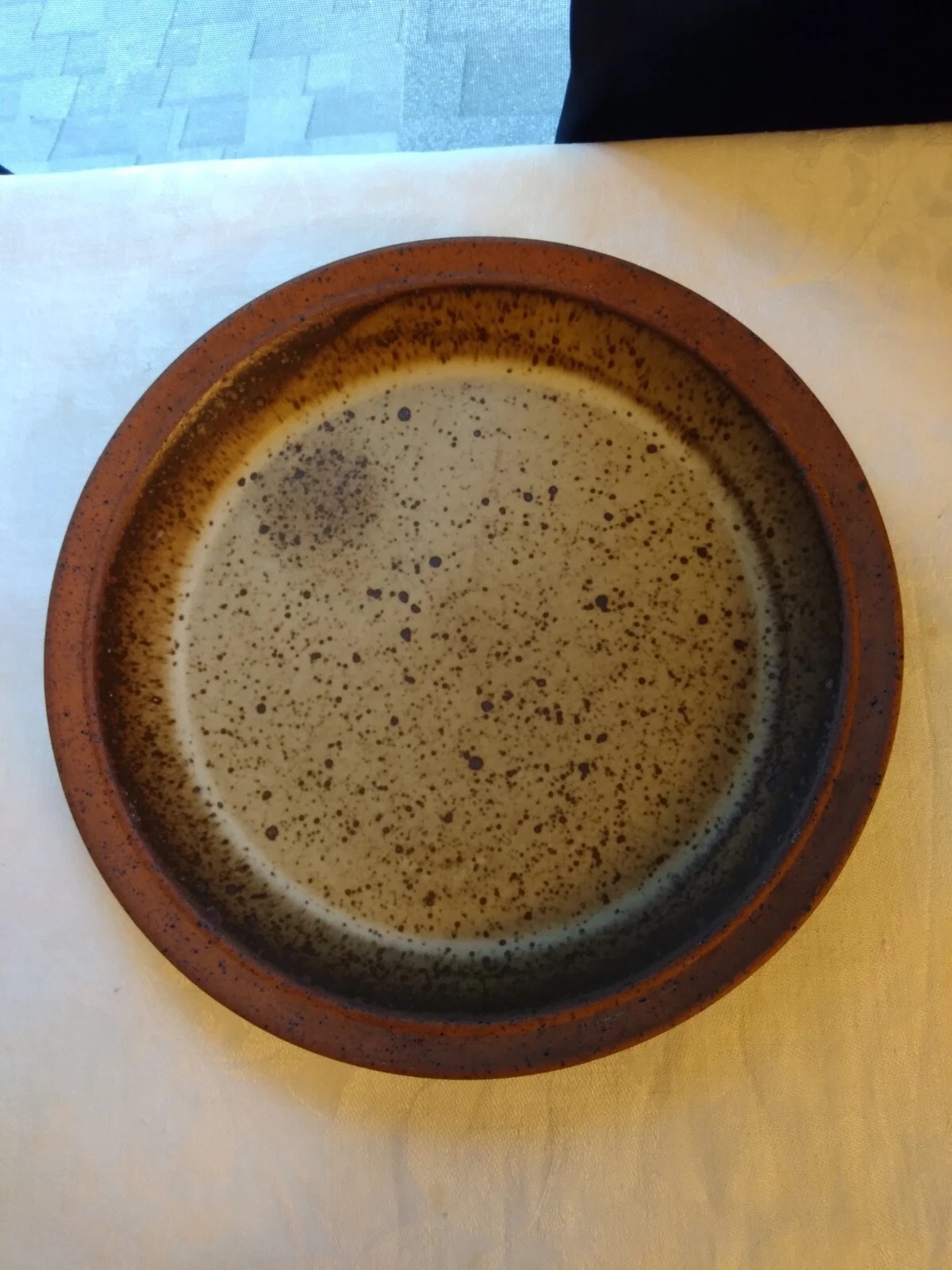 Maine Kiln Works Studio Art Pottery Stoneware Speckle Brown Pie Pan/Dish 11"Dia