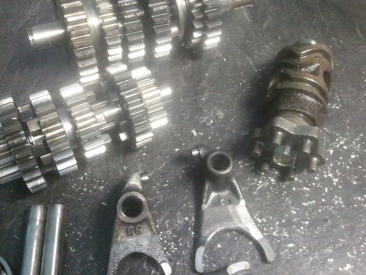 88-97 Kawasaki Transmission Assembly # 13127-1154 KX80 K for sale