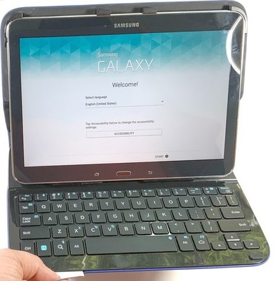 Samsung Galaxy Tab 4 SM-T530NU 10.1'' 16GB WiFi Black & Logitech Keyboard Case