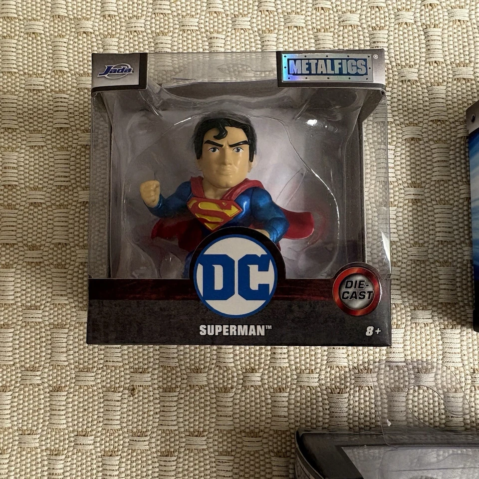 Jada Toys Metal Figures DC Super Heroes 2.5" Die-Cast Collectibles - Image 2 of 4