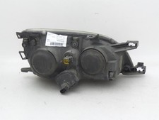 Feu avant (phare) Toyota AVENSIS