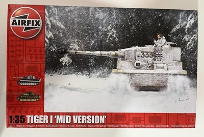 LEVEL 3 MODEL KIT TIGER I MID VERSION TANK 1/35 SCALE MODEL BY AIRFIX A1359