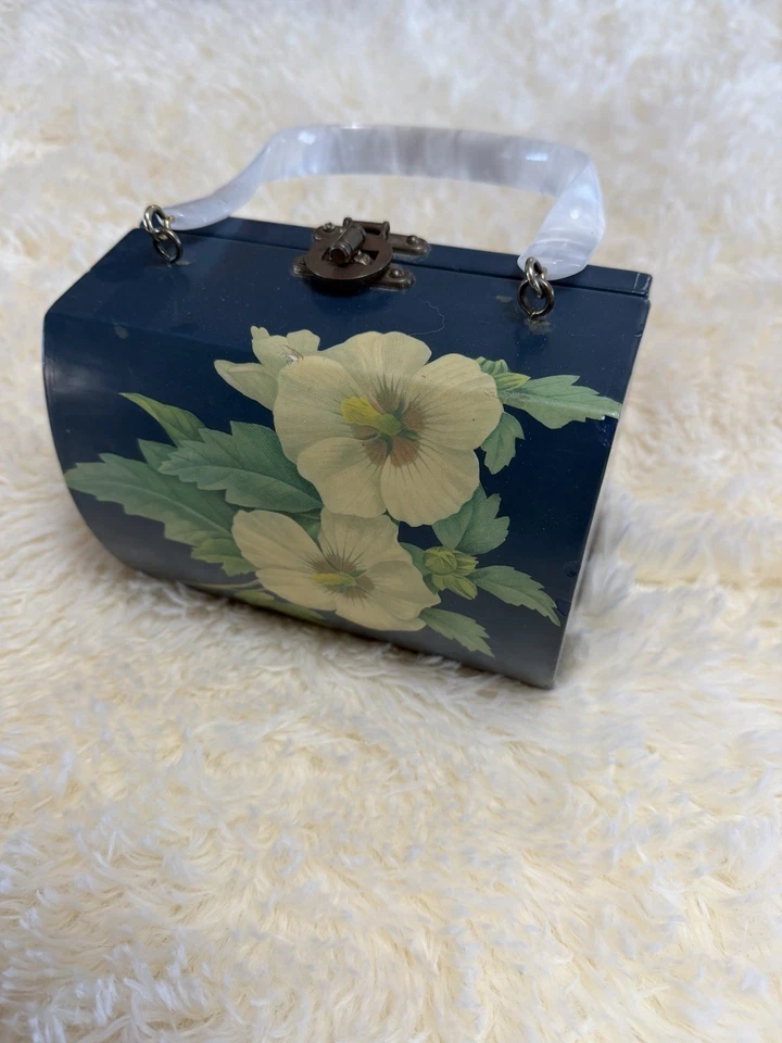 Cartera de metal vintage con asa Lucite hecha en Italia Foto 2 de 4