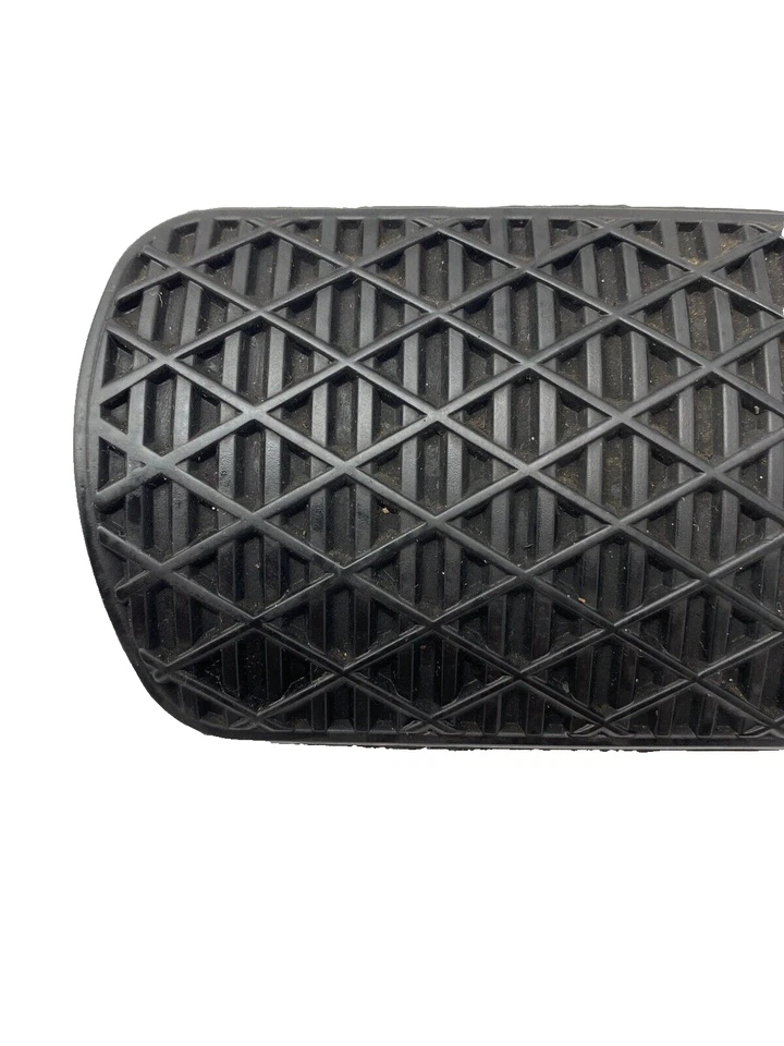 Mercedes Benz E320 2004 2005 2006 cubierta de pastillas de freno arranque OEM 1232910082 Foto 2 de 4