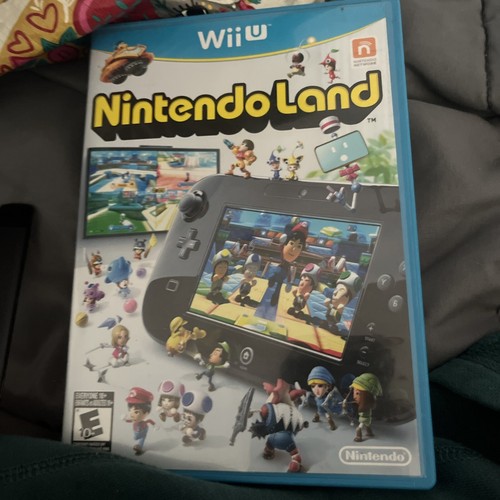 Nintendo Land for Nintendo Wii U Complete Great Shape