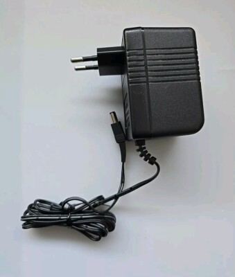 OEM AC ADAPTOR Netzteil AD-091AB Stecker Trafo 9V = 1A Ersatztrafo