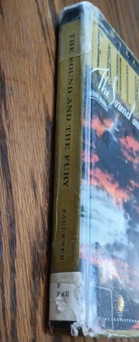 The Sound and the Fury by William Faulkner Vintage International Hardcover - Picture 3 of 11