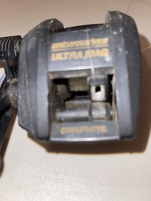VINTAGE ABU GARCIA AMBASSADEUR ULTRA MAG BAITCASTING FISHING REEL